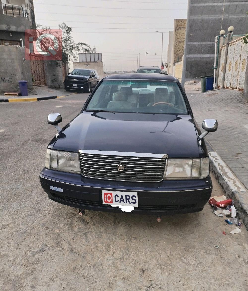 تويوتا كراون